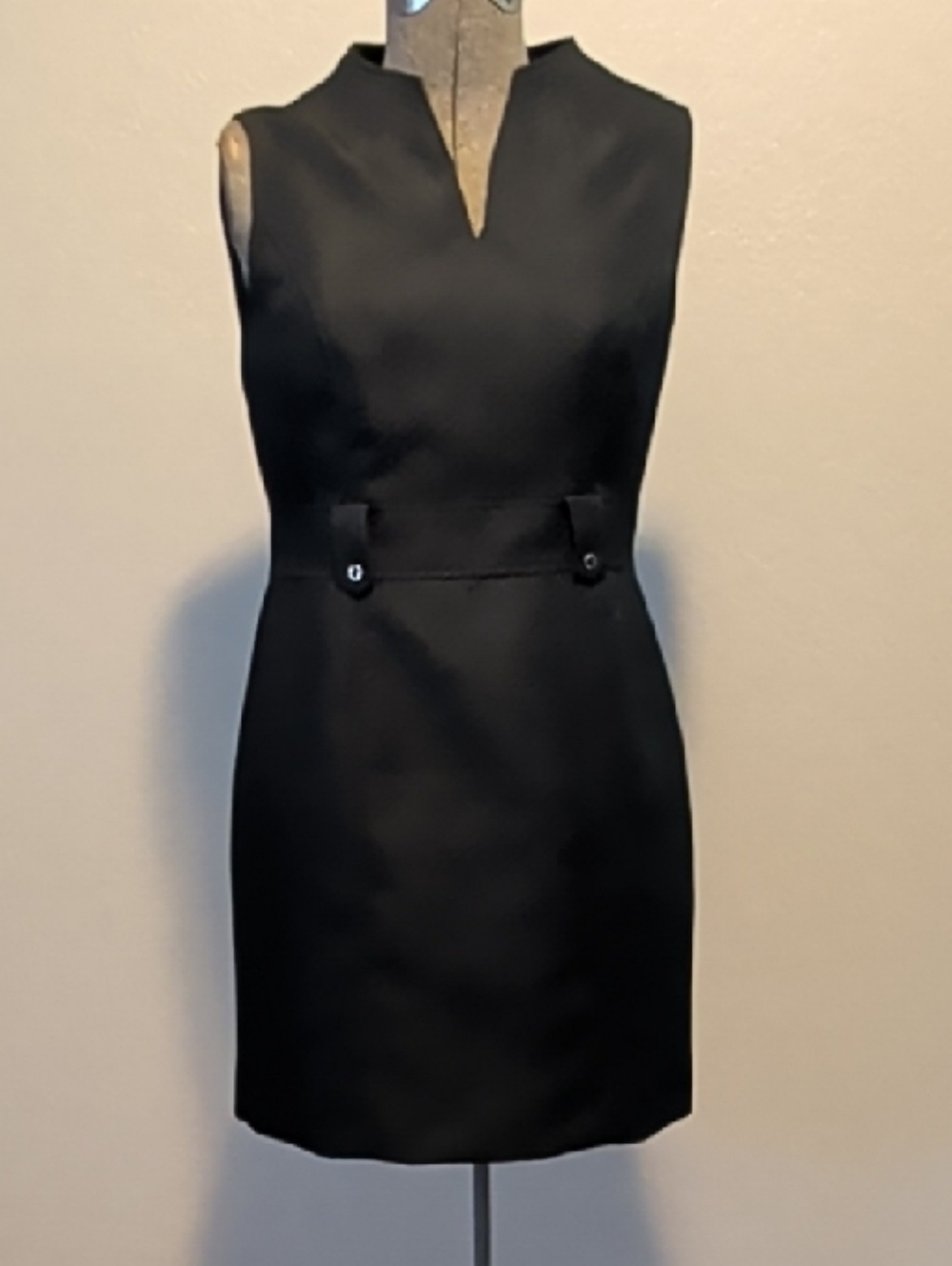Tahari Black Sleeveless Sheath Dress with Yellow-Patterned Scarf Belt